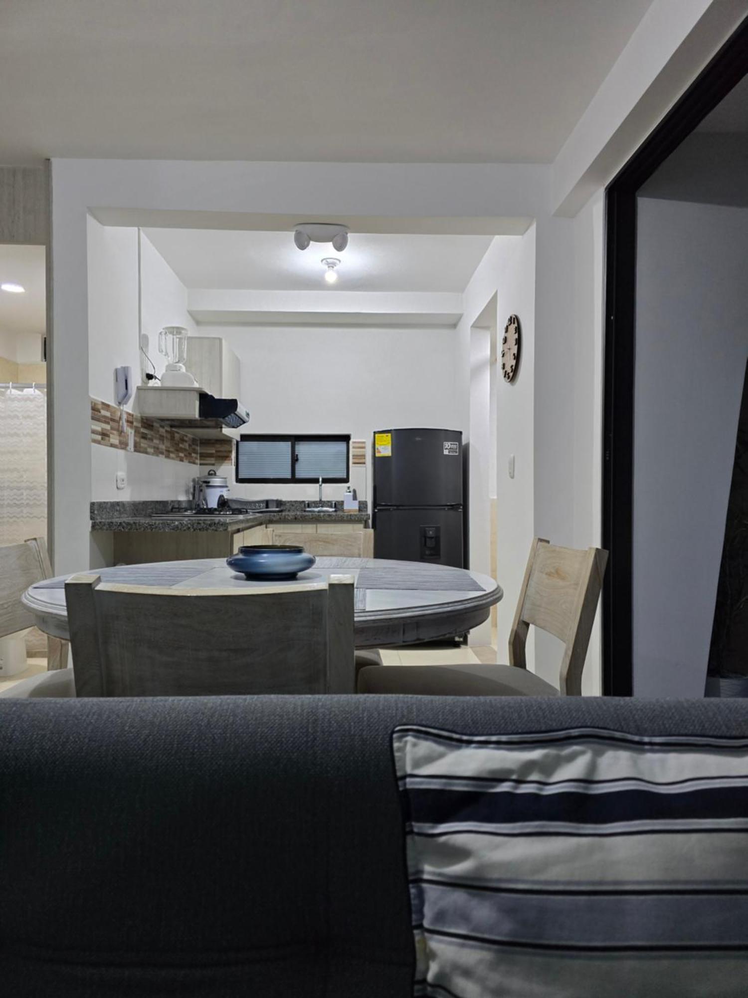 Apartamento Privado Vacacional A 5M Del Aeropuerto, 20 Minutos Del Parque Del Cafe Y Centro De Armenia Con 4 Piscinas, 3 Jacuzzi, Sauna By Molca Xperiences 3H Ngoại thất bức ảnh