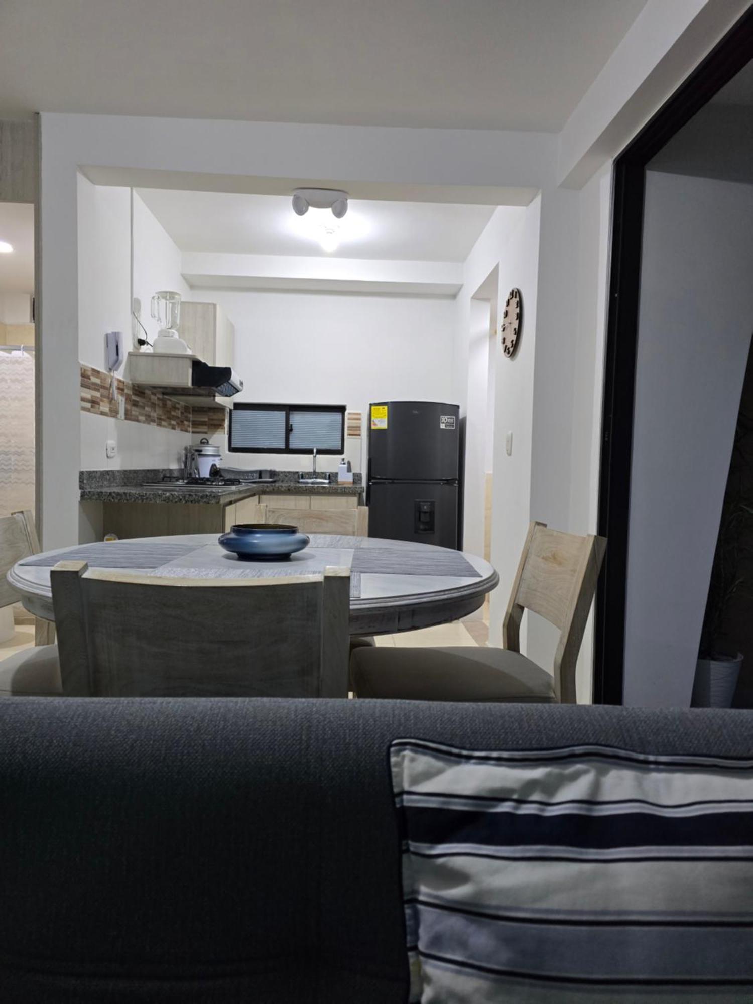 Apartamento Privado Vacacional A 5M Del Aeropuerto, 20 Minutos Del Parque Del Cafe Y Centro De Armenia Con 4 Piscinas, 3 Jacuzzi, Sauna By Molca Xperiences 3H Ngoại thất bức ảnh