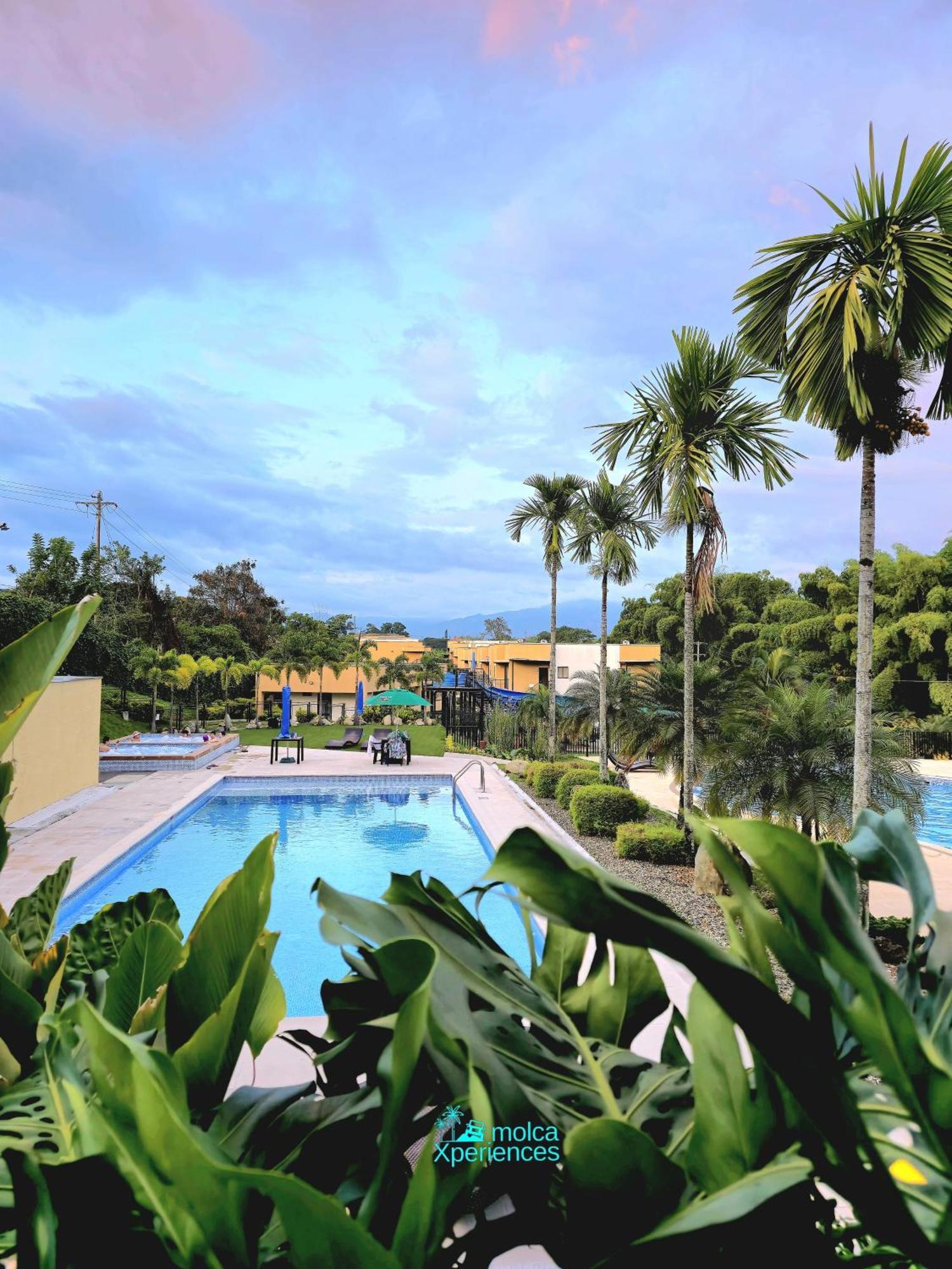 Apartamento Privado Vacacional A 5M Del Aeropuerto, 20 Minutos Del Parque Del Cafe Y Centro De Armenia Con 4 Piscinas, 3 Jacuzzi, Sauna By Molca Xperiences 3H Ngoại thất bức ảnh
