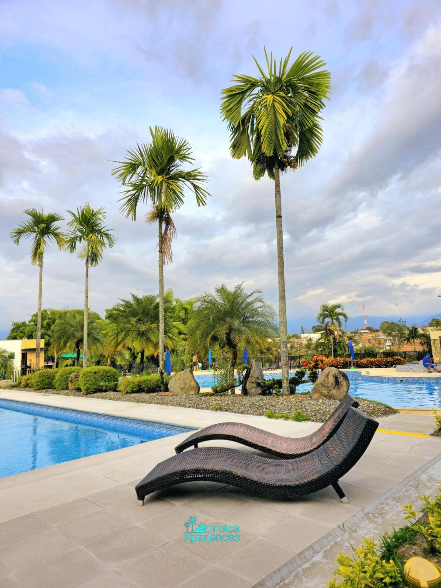 Apartamento Privado Vacacional A 5M Del Aeropuerto, 20 Minutos Del Parque Del Cafe Y Centro De Armenia Con 4 Piscinas, 3 Jacuzzi, Sauna By Molca Xperiences 3H Ngoại thất bức ảnh